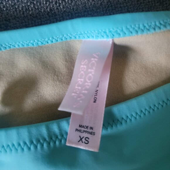 Victoria's Secret Classic String Bikini Set in Blue Lagoon - Size XS - Picture 7 of 7